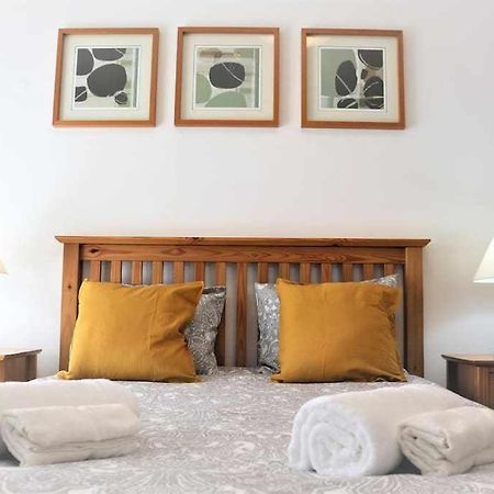Lovely Apartment In Carvoeiro By The Beach Buitenkant foto