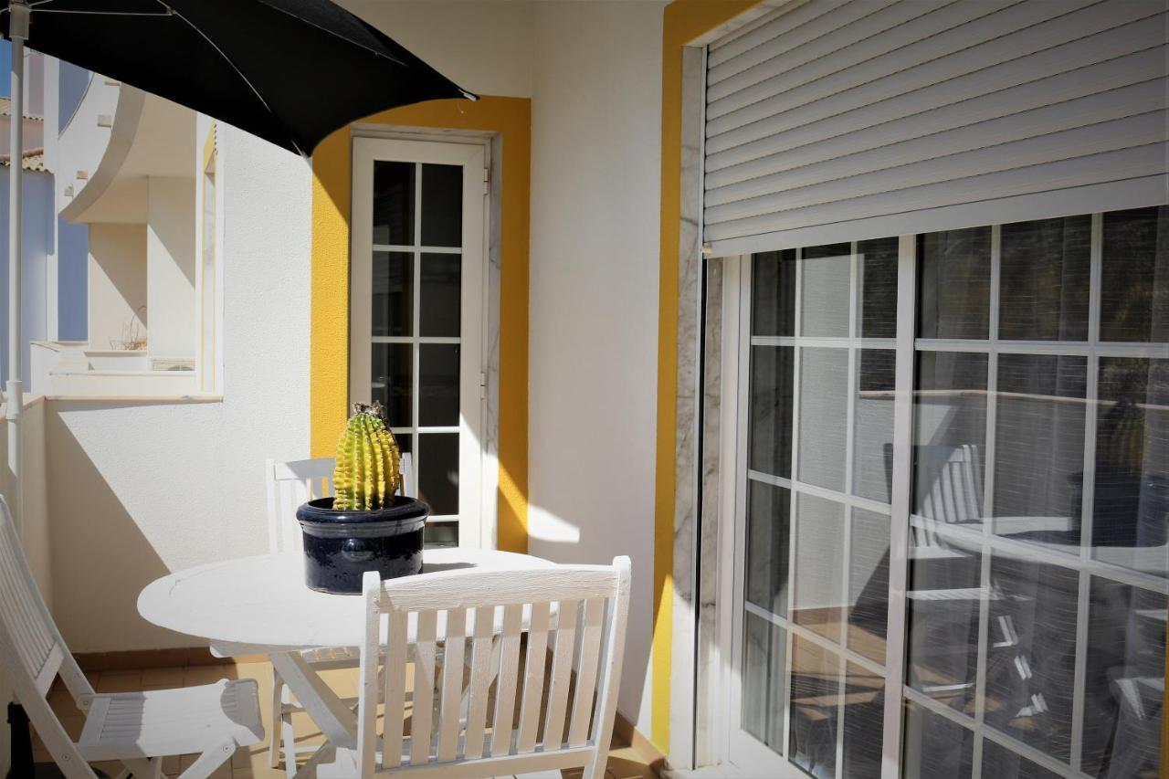 Lovely Apartment In Carvoeiro By The Beach Buitenkant foto