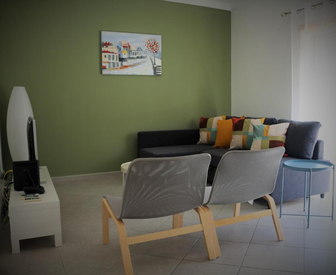 Lovely Apartment In Carvoeiro By The Beach Buitenkant foto