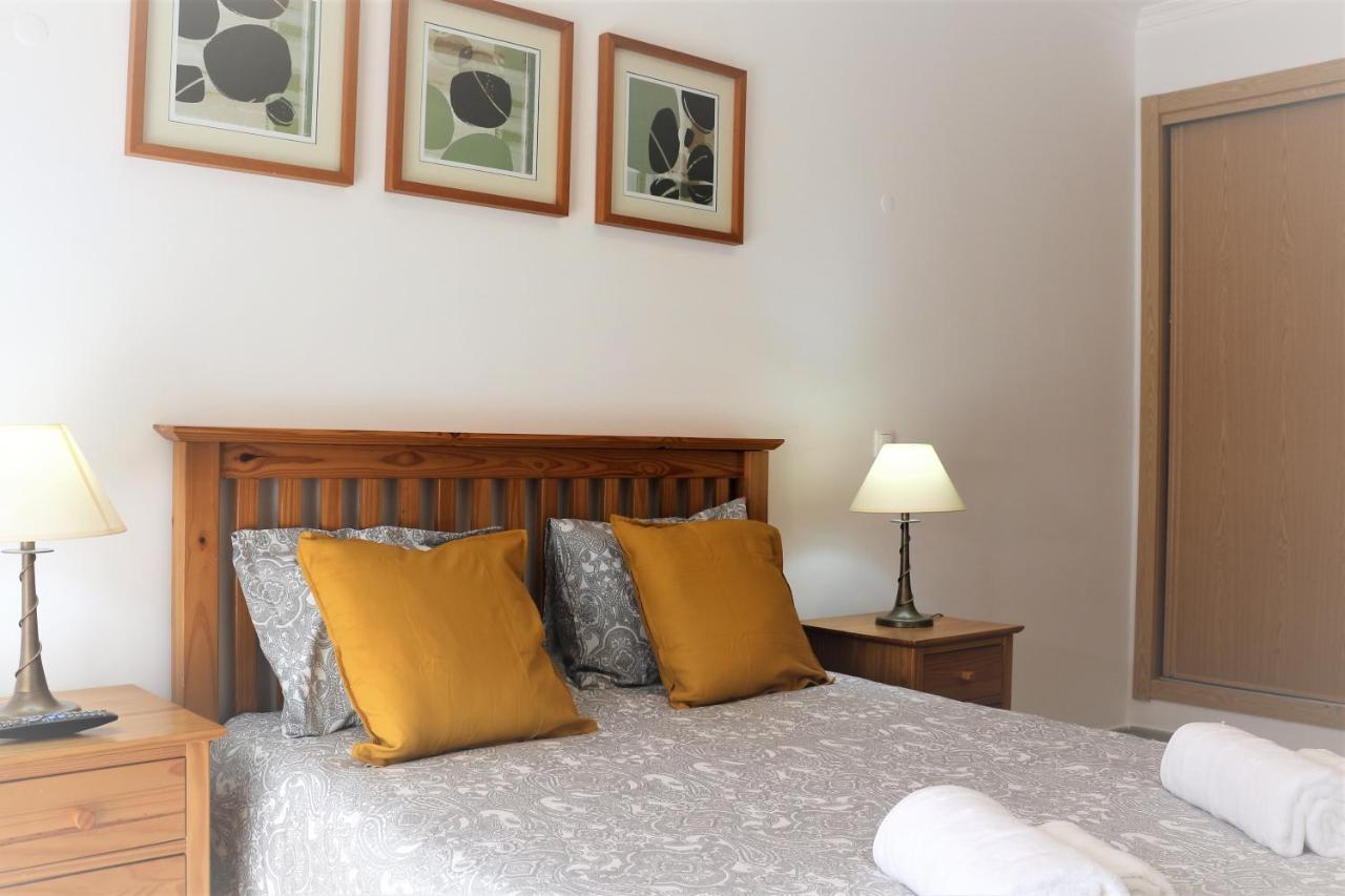 Lovely Apartment In Carvoeiro By The Beach Buitenkant foto